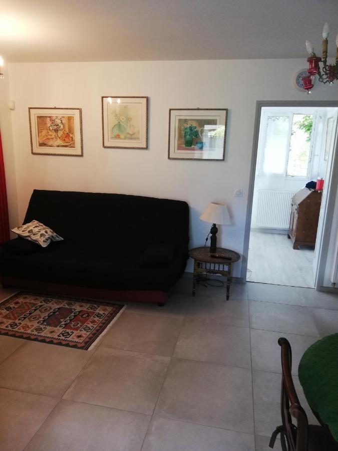 Appartement De Plain Pied Dans La Verdure Yerres Екстер'єр фото